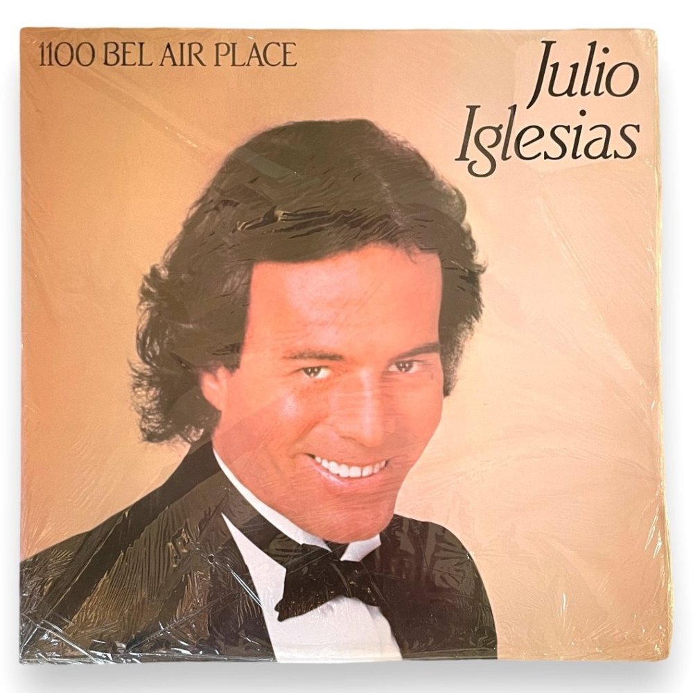 Sealed  JULIO IGLESIAS : 1100 BEL AIR PLACE ~ 12" RECORD 1984 ~ CANADA EDITION